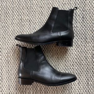 Kurt Geiger Dalby Leather Chelsea Boots